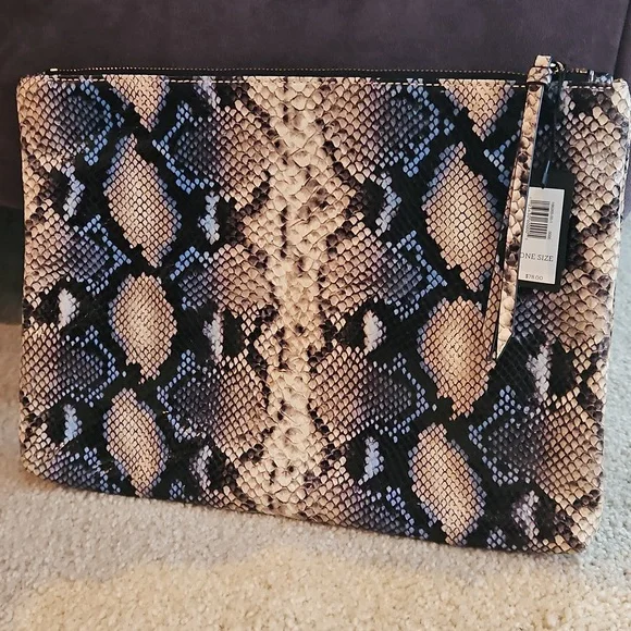 Banana Republic Snake Skin Embossed Leather Clutch Oversized Buttery Soft NWT - Picture 12 of 16